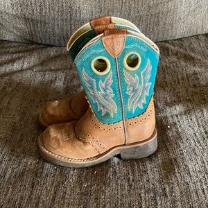 Toddler ariat boots